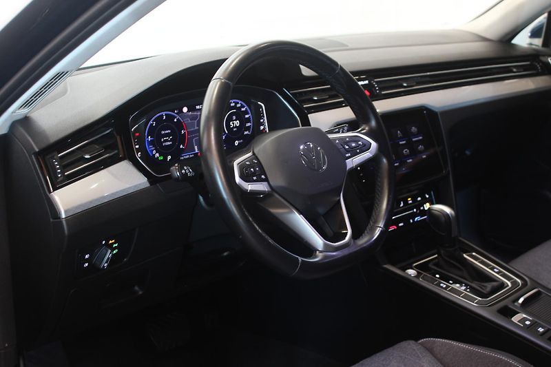Volkswagen Passat (2023) 2.0TDI DSG Nez.Topení Matrix - fotka 15 z 39