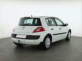 Renault Mégane (2003) 1.4 16V , po STK, Tažné - náhled 4
