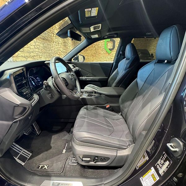 Lexus TX 500h (2025) F SPORT Performance 3  - fotka 10 z 41