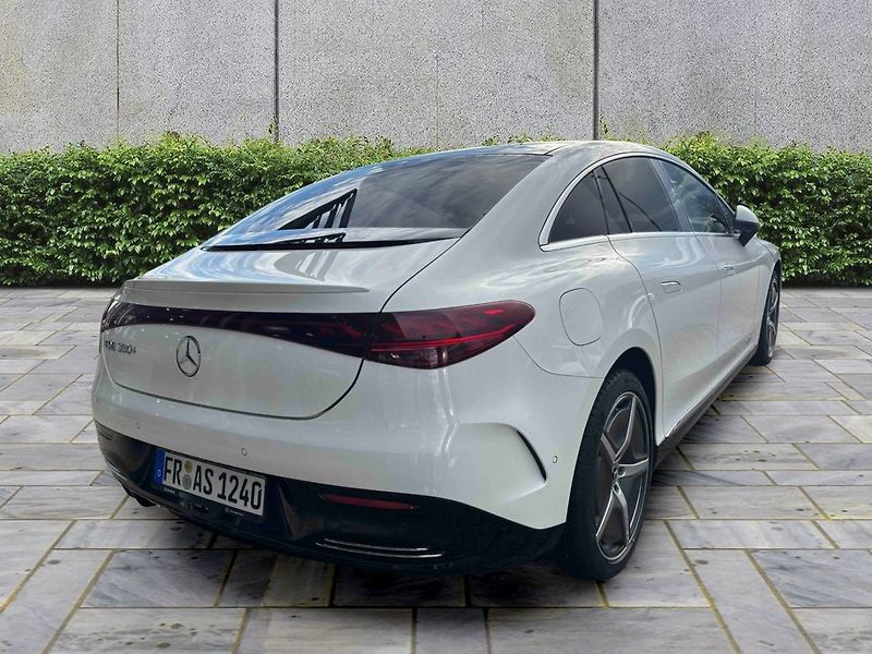 Mercedes-Benz EQE 350+ AMG Line - fotka 12 z 13