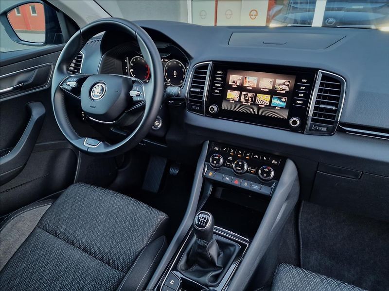 Škoda Karoq 2.0TDI Style, původ ČR,1.Maj. - fotka 40 z 50