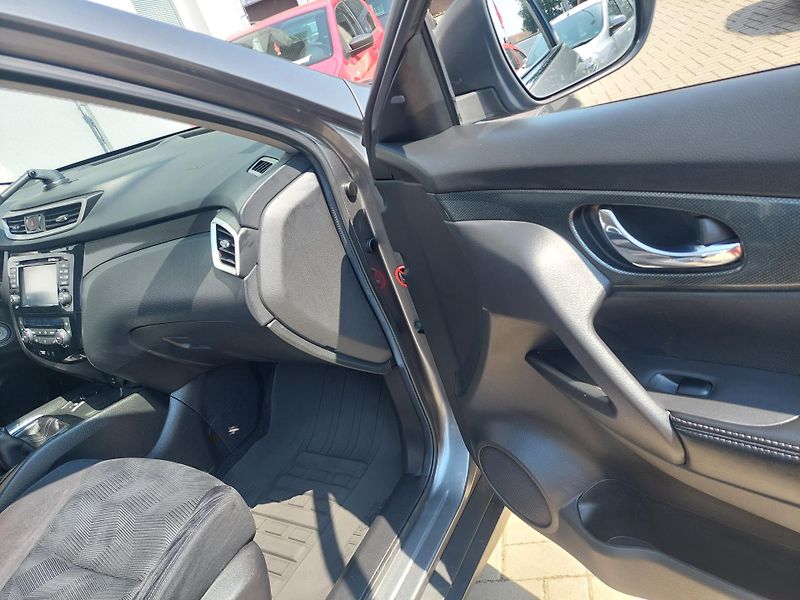 Nissan X-Trail (2015) III. ACENTA dCi 130-zadáno! - fotka 26 z 46