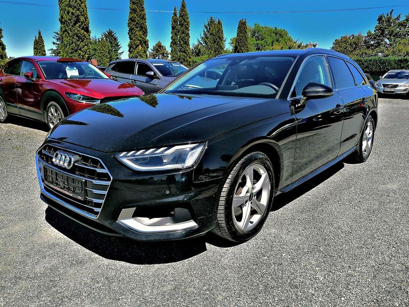 Audi A4 (2023) 2.0 35 TFSi S-Tronic Virtual - fotka 2 z 32