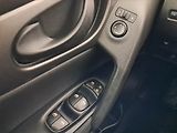 Nissan Qashqai (2018) 1.2 DIG-T, Tempomat - náhled 16