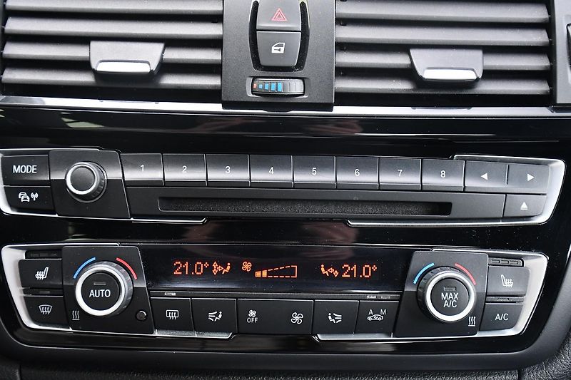 BMW Řada 4 420d M-SPORT SERV.KNÍŽKA PDC - fotka 33 z 46