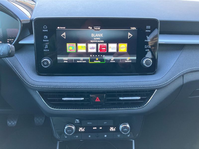 Škoda Fabia 1.0 TSi 70 kW TOP SELECTION - fotka 16 z 30