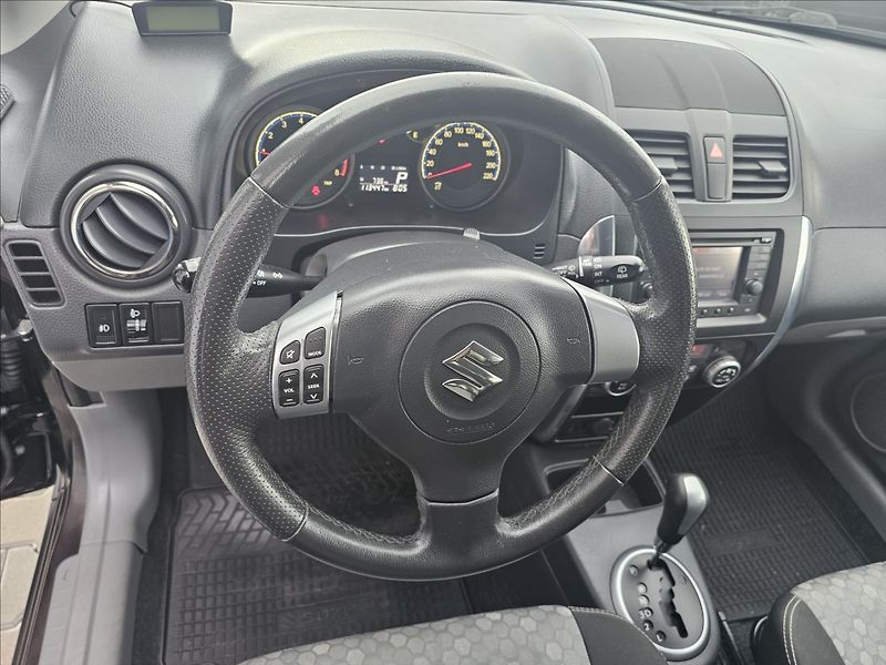 Suzuki SX4 1,6 VVTI 88KW STYLE  AUTOMAT - fotka 12 z 43