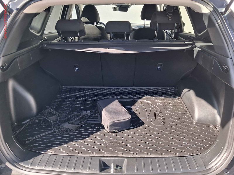 Hyundai Tucson (2022) 1.6 T-GDi 48V MHEV, 1.maj,ČR - fotka 7 z 18