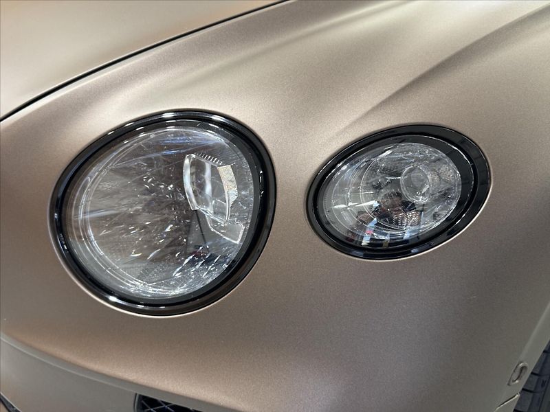 Bentley Continental GTC V12 FIRST EDITION NAIM - fotka 26 z 27