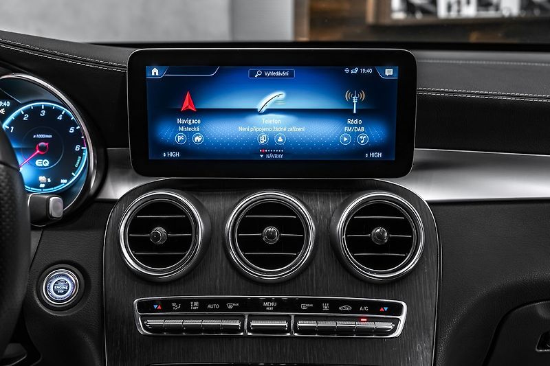 Mercedes-Benz GLC de 4MATIC Coupe AMG - fotka 15 z 19