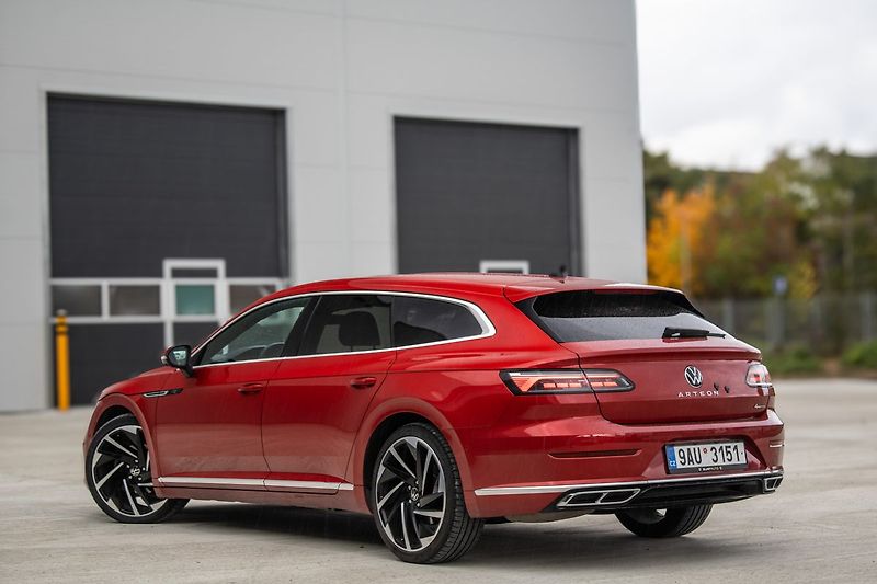 Volkswagen Arteon Shooting Brake Po servisu, v záruce, tažné - fotka 7 z 50