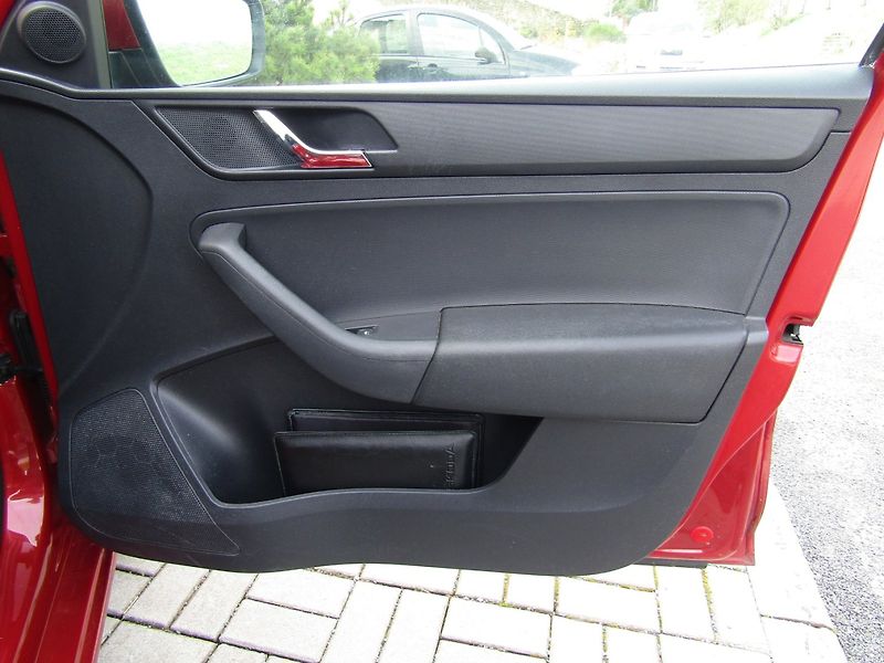 Škoda Rapid (2016) 1.4 TDI 66kW 5dv - fotka 26 z 43