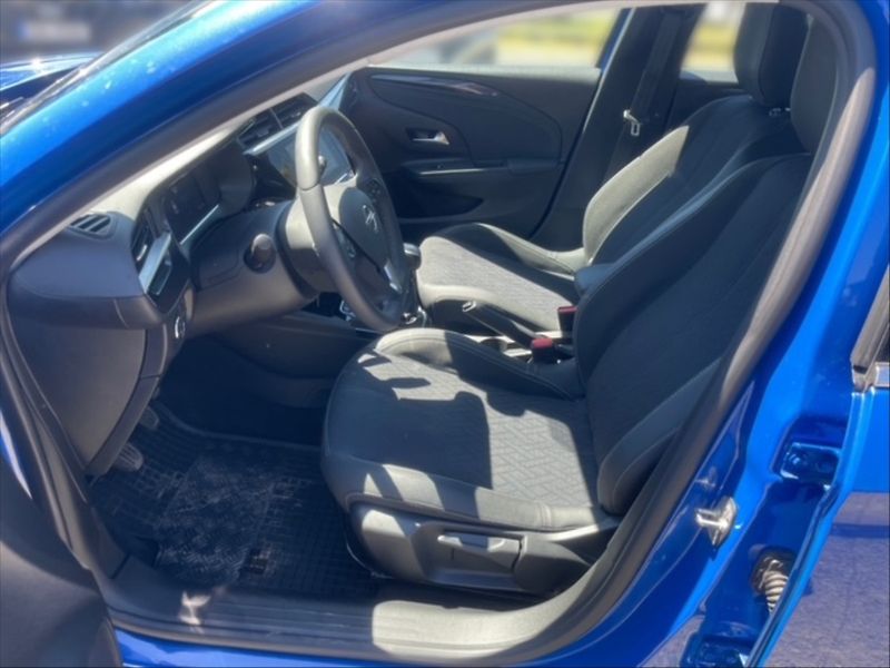 Opel Corsa 1,2 T Elegance - fotka 7 z 11