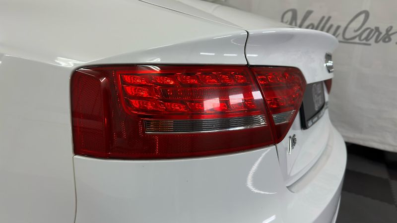 Audi A5 QUATTRO / 2 SADY GUM  - fotka 7 z 47
