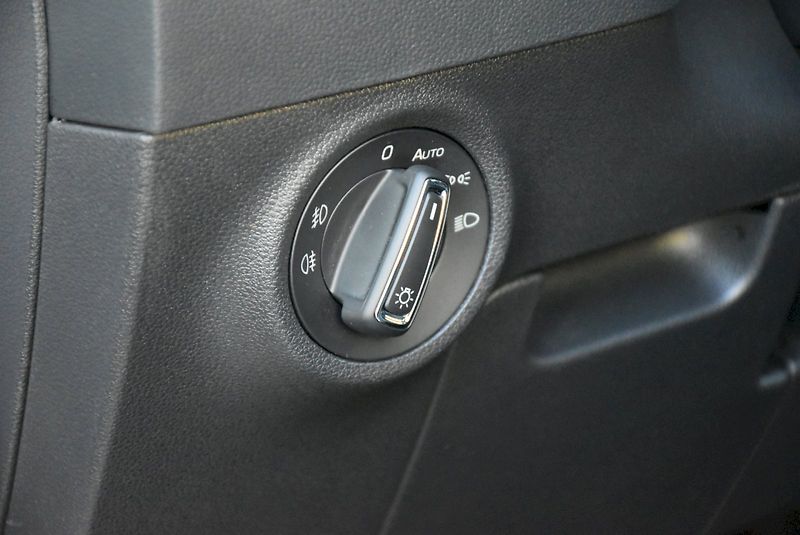 Škoda Karoq (2025) Top Selection 1,5 TSI 110 kW 6 - fotka 20 z 37