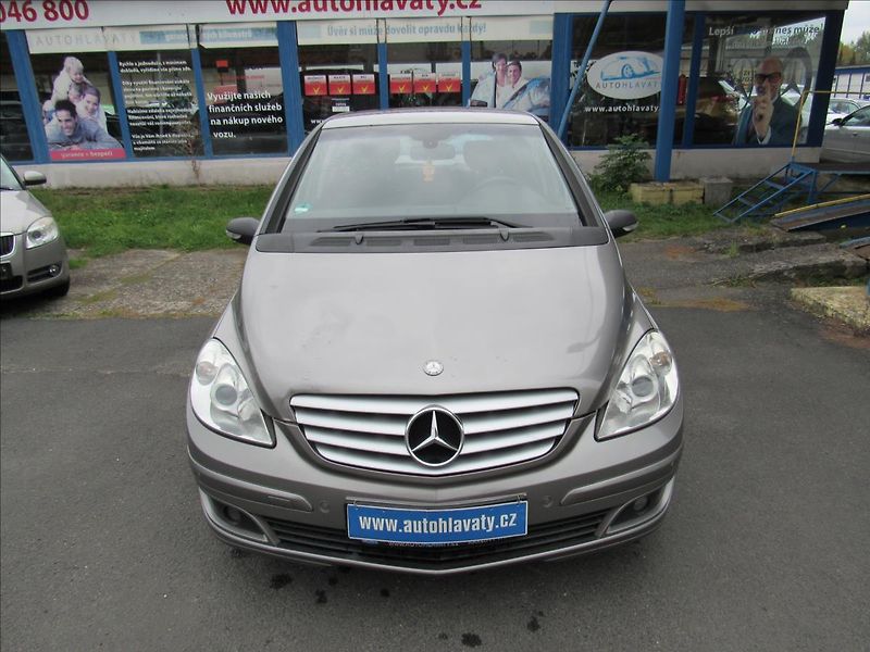 Mercedes-Benz Třídy B 1,5 i 70kW B 150 - fotka 2 z 28