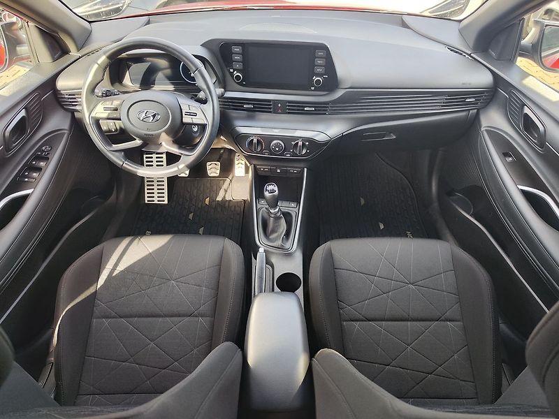 Hyundai Bayon 1.0 T-GDI/74kW Play Climate - fotka 11 z 27