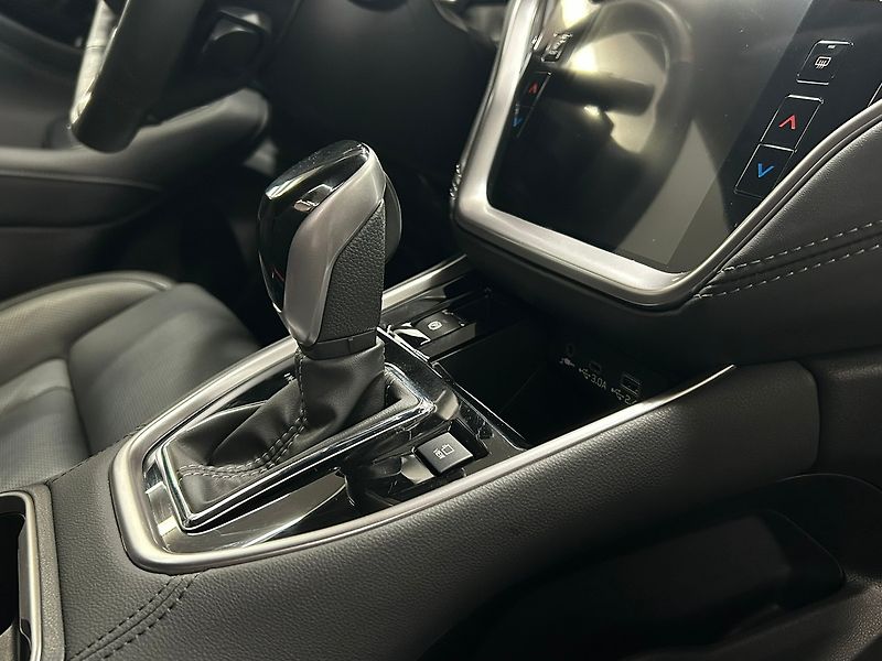 Subaru Outback (2024) 2.5 Touring 2024 | Záruka - fotka 32 z 57