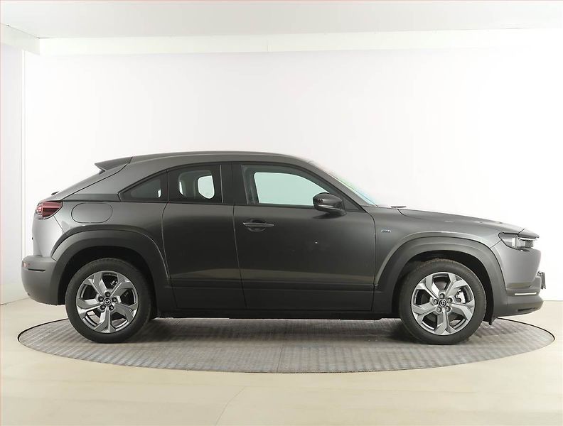 Mazda MX-30 (2023) e-Skyactiv, SoH 95% - fotka 6 z 25