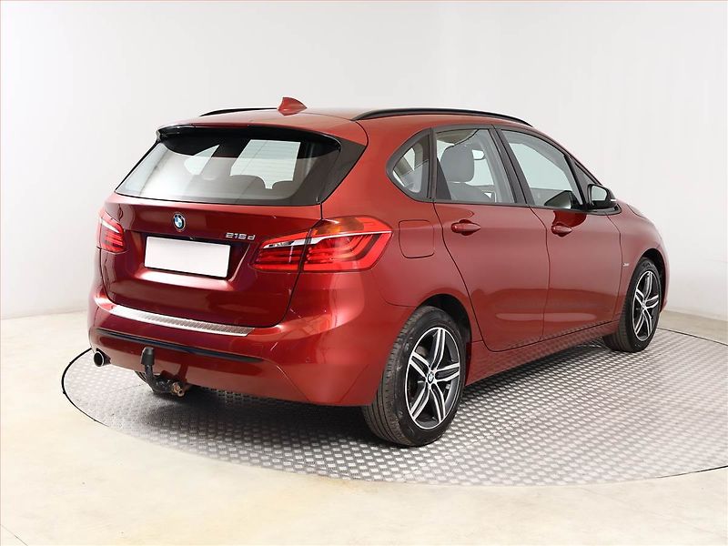 BMW Řada 2 (2019) 216d Active Tourer, Automat - fotka 5 z 18