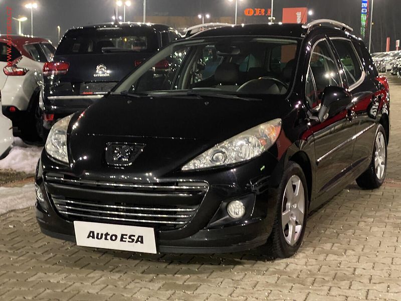 Peugeot 207 (2010) 1.6 i, Panorama - fotka 3 z 15