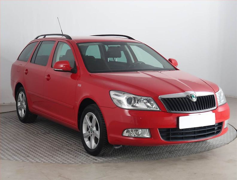 Škoda Octavia (2011) Ambition 1.6 TDI, Tempomat - fotografie inzerátu