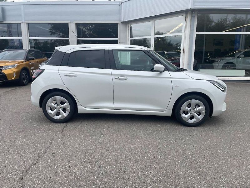 Suzuki Swift automat Premium - fotka 8 z 10
