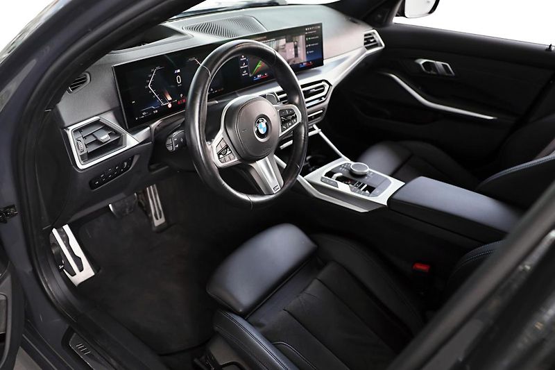 BMW Řada 3 330d xDrive Sedan - fotka 9 z 17