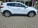 Kia Sportage (2016) 1.7CRDi 85kW -1.MAJITEL-KAMERA - náhled 9