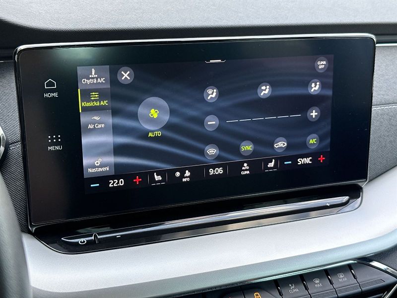 Škoda Octavia (2024) Combi 2.0 TDI DSG Style - fotka 14 z 32