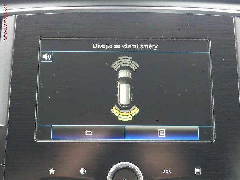 Renault Mégane (2019) 1.5 dCi, Navi - fotka 19 z 21