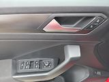 Volkswagen T-Roc (2019) 1,5TSi AUTOMAT NA splátky VŠEM - náhled 11