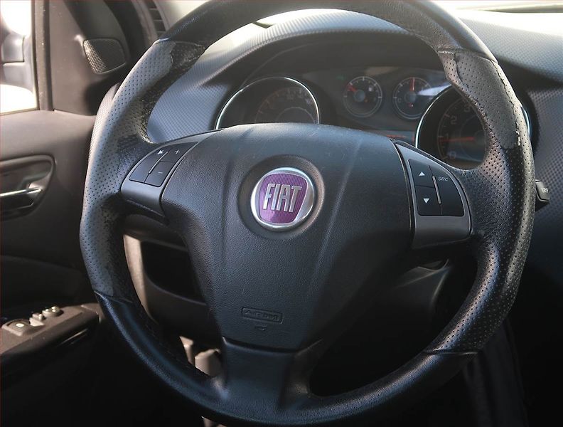 Fiat Bravo (2007) 1.4 16V, po STK, udržované - fotka 14 z 17