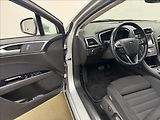 Ford Mondeo 2,0 110kW AT NAVI DPH LED ACC - náhled 31