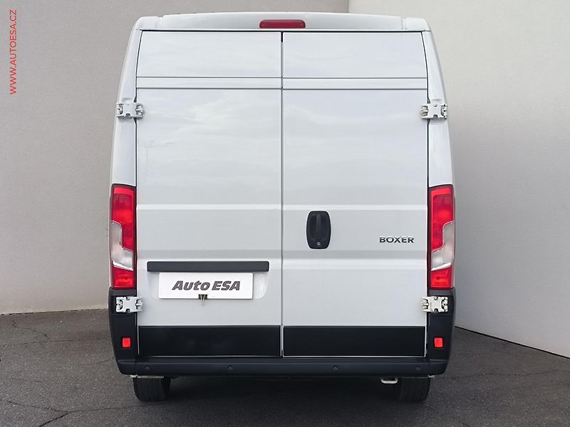 Peugeot Boxer (2021) 2.2HDi L4H2, 1.maj,ČR, 121kW - fotka 5 z 23