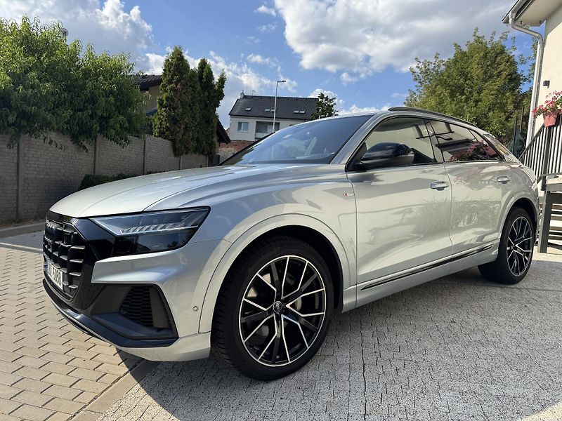 Audi Q8 55 TFSi 1.maj ČR DPH S-line - fotka 2 z 24