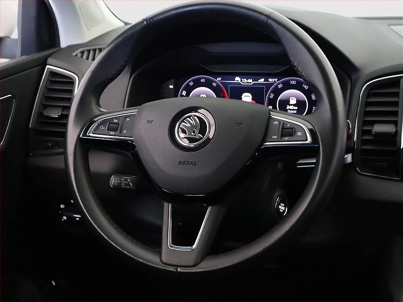 Škoda Karoq (2019) Style 2.0 TDI, Kůže, Tempomat - fotka 13 z 19