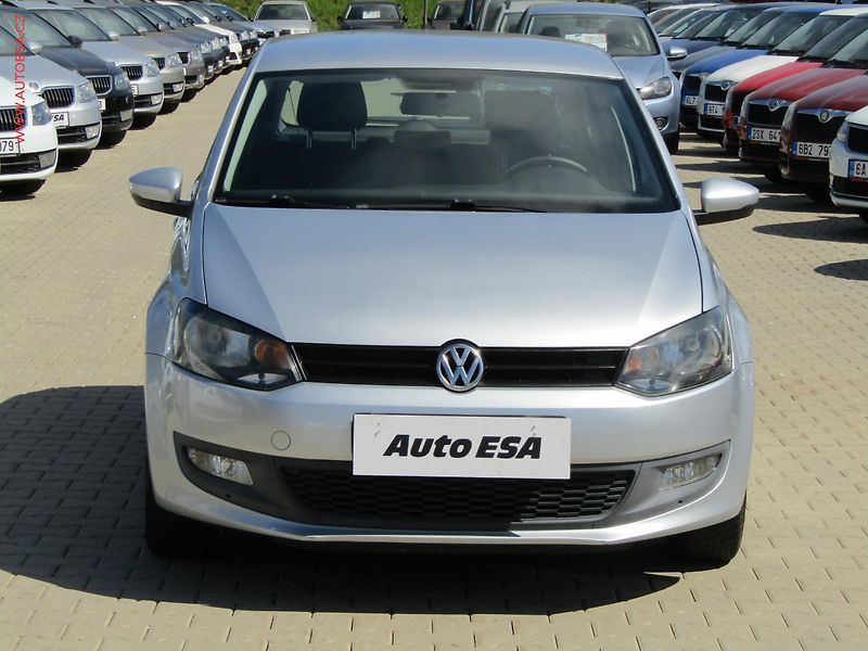 Volkswagen Polo (2010) 1.4TSi, ČR, Trendline - fotka 2 z 15