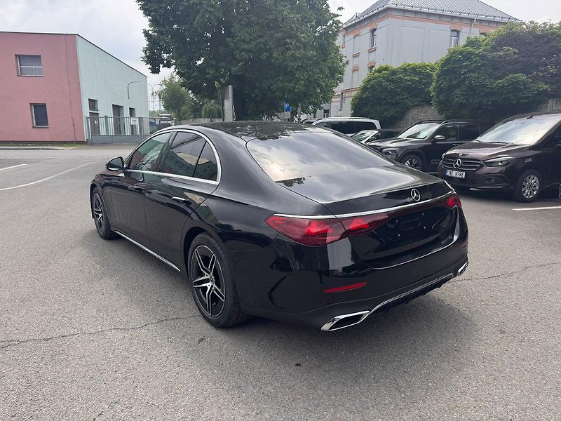 Mercedes-Benz Třídy E (2026) E 450 d 4MATIC - fotka 4 z 23
