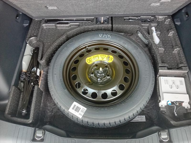 Ford Kuga (2026) 2,5 Duratec Hybrid HEV 134kW/1 - fotka 9 z 15