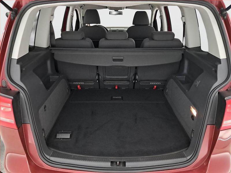 Volkswagen Touran (2012) Highline 1.6 TDI, Tempomat - fotka 14 z 16