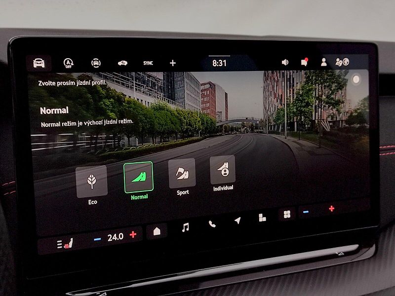 Škoda Octavia (2025) combi RS 2,0 Tsi 195 Kw DSG - fotka 17 z 44