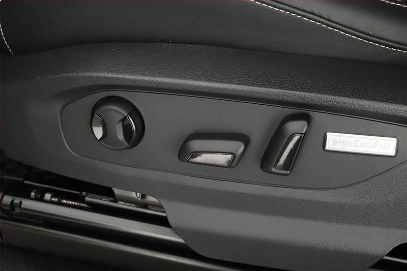 Volkswagen Amarok (2020) V6 3.0 TDI - fotka 17 z 19