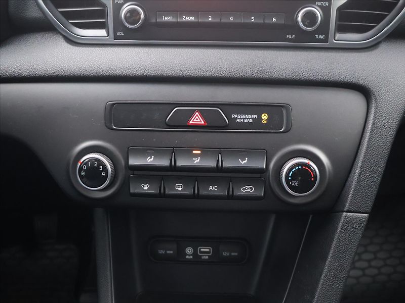 Kia Sportage 1,6 GDi 97kW CZ Active - fotka 19 z 27
