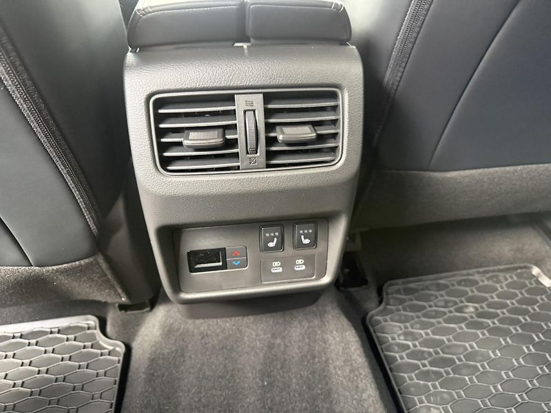 Nissan X-Trail (2026) X-TRAIL E-POWER 213HP e-4ORCE  - fotka 20 z 20