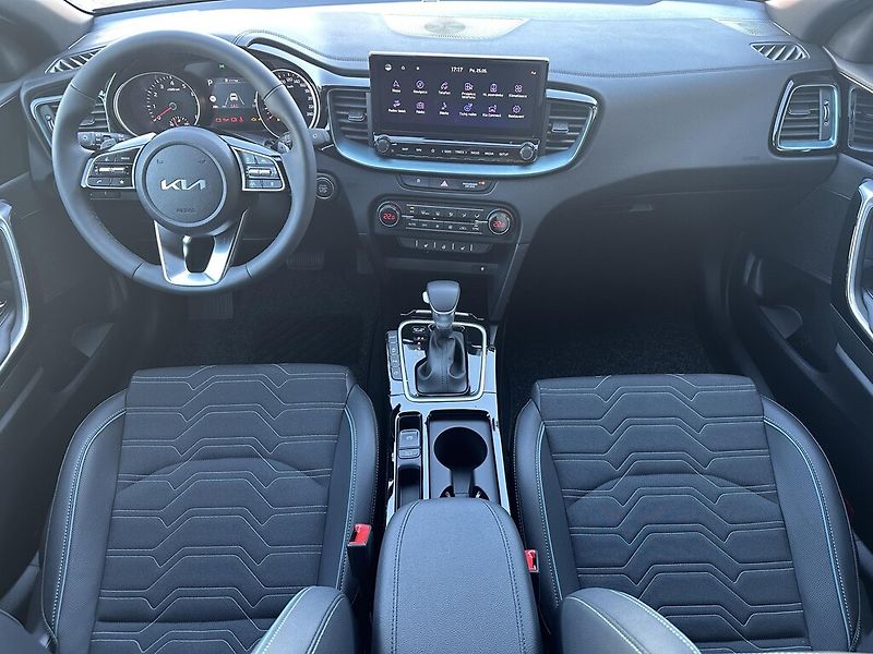 Kia XCeed (2026) 1,6 T-GDi 7DCT 132 kW STEEL ED - fotka 5 z 6