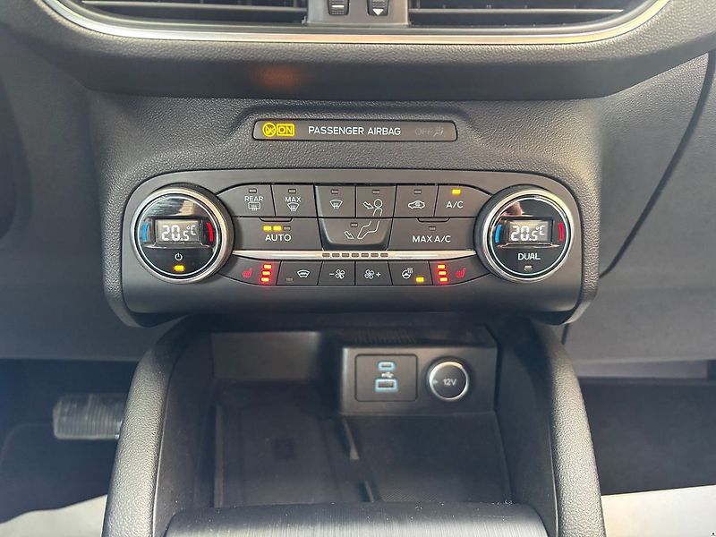 Ford Kuga 2.0EcoBlue.TITAN.DPH.AT.1MAJ.4 - fotka 20 z 50