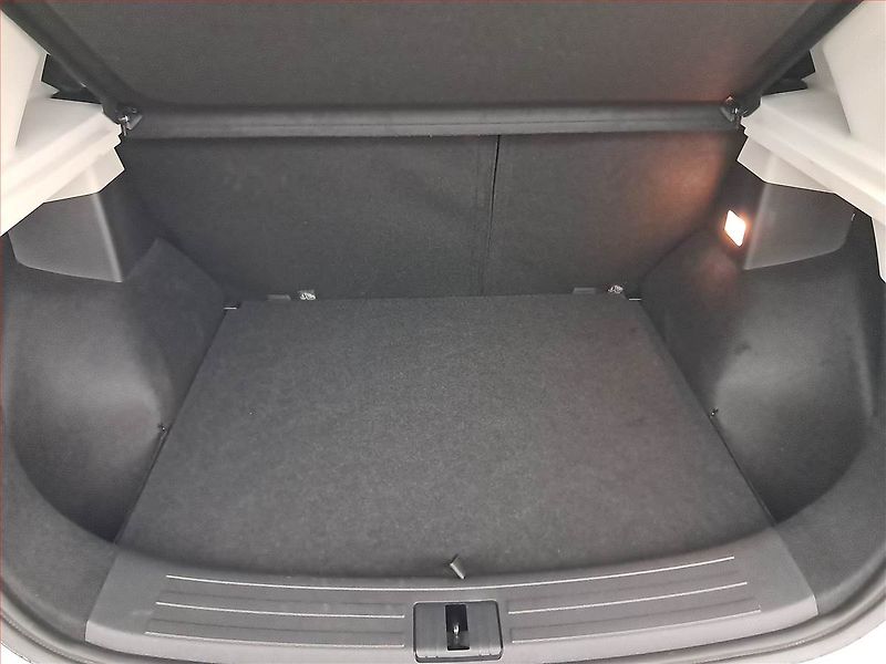 MG ZS (2023) Comfort 1.5, ČR,1.maj - fotka 13 z 19