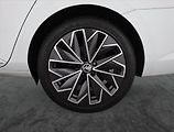 Škoda Superb (2020) Laurin&Klement iV 1.4 TSI PHEV - náhled 17