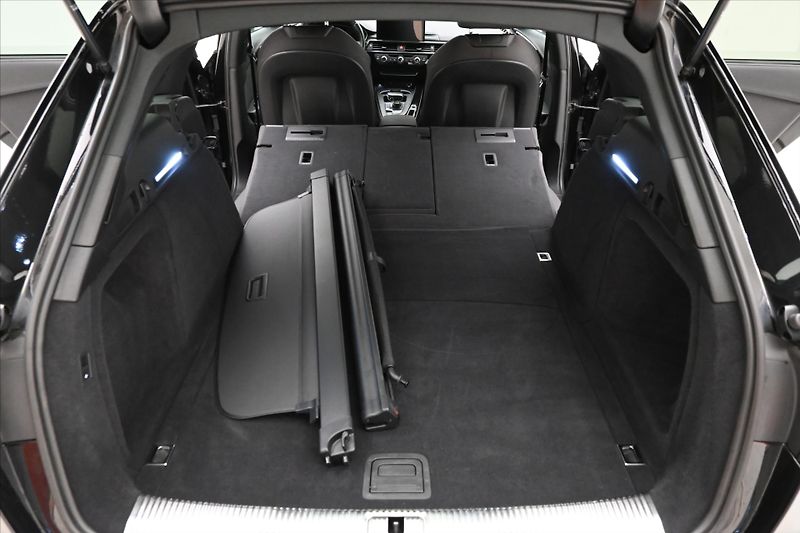 Audi A4 2,0 TDI 150 kW QUATTRO Záruka - fotka 11 z 32